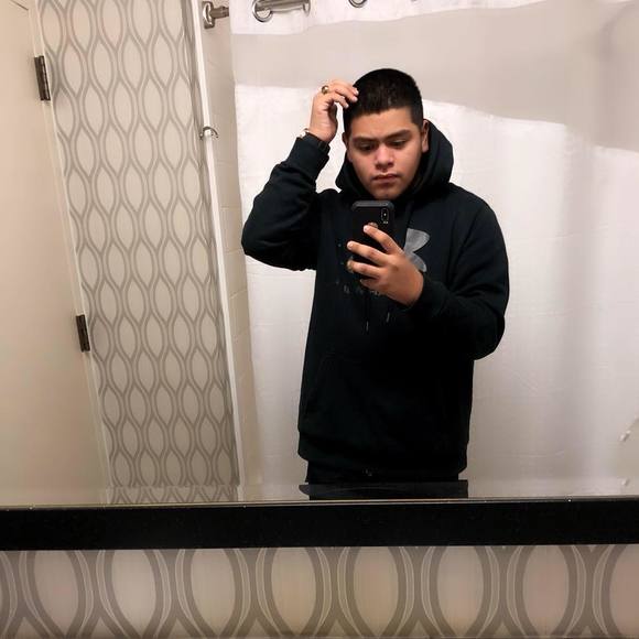 Meet your Posher, Daniel - Picture 1 of 1